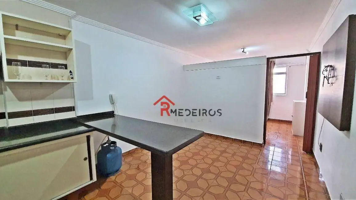 Foto 2 de Kitnet com 1 quarto à venda, 57m2 em Aviação, Praia Grande - SP