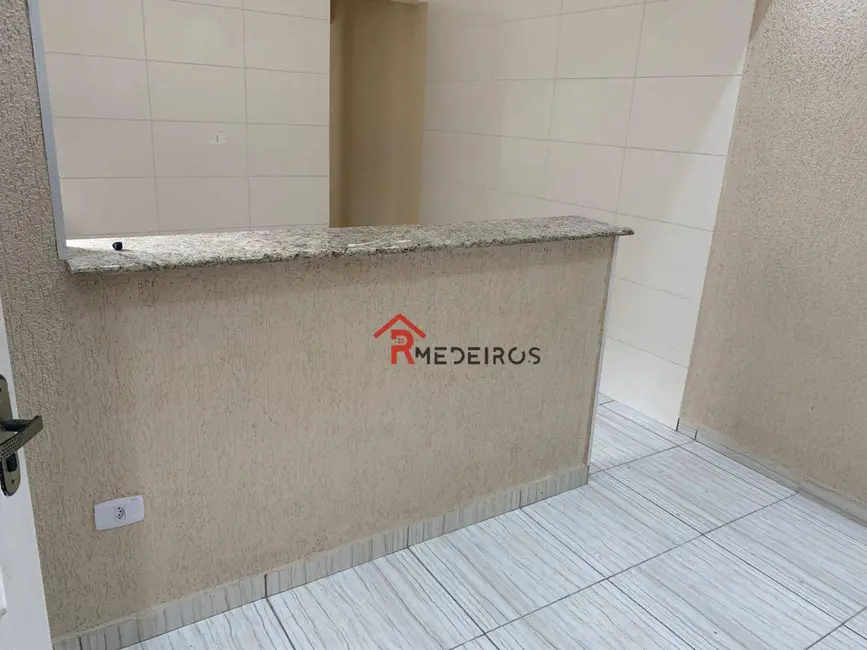 Casa com 2 quartos à venda, 100m2 em Praia Grande - SP - imagem 4 Foto 4 de Casa com 2 quartos à venda, 100m2 em Praia Grande - SP
