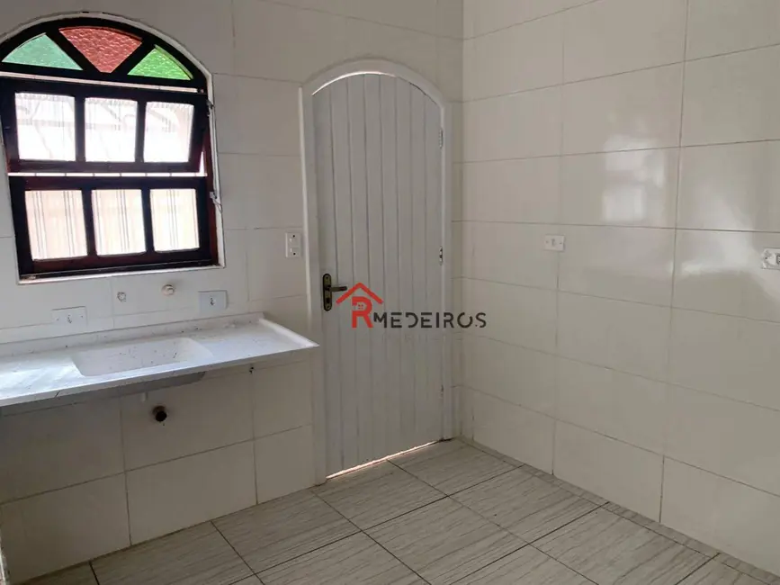 Casa com 2 quartos à venda, 100m2 em Praia Grande - SP - imagem 7 Foto 7 de Casa com 2 quartos à venda, 100m2 em Praia Grande - SP