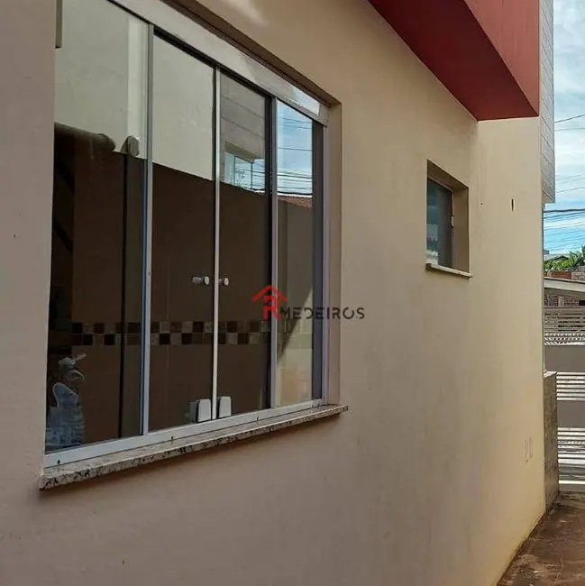 Casa com 2 quartos à venda, 120m2 em Aguas De Lindoia - SP - imagem 6 Foto 6 de Casa com 2 quartos à venda, 120m2 em Aguas De Lindoia - SP