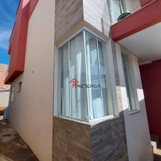 Casa com 2 quartos à venda, 120m2 em Aguas De Lindoia - SP - imagem 5 Foto 5 de Casa com 2 quartos à venda, 120m2 em Aguas De Lindoia - SP