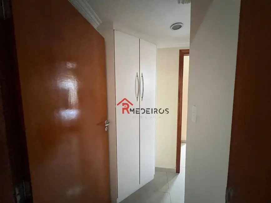 Foto 9 de Apartamento com 2 quartos à venda, 97m2 em Tupi, Praia Grande - SP