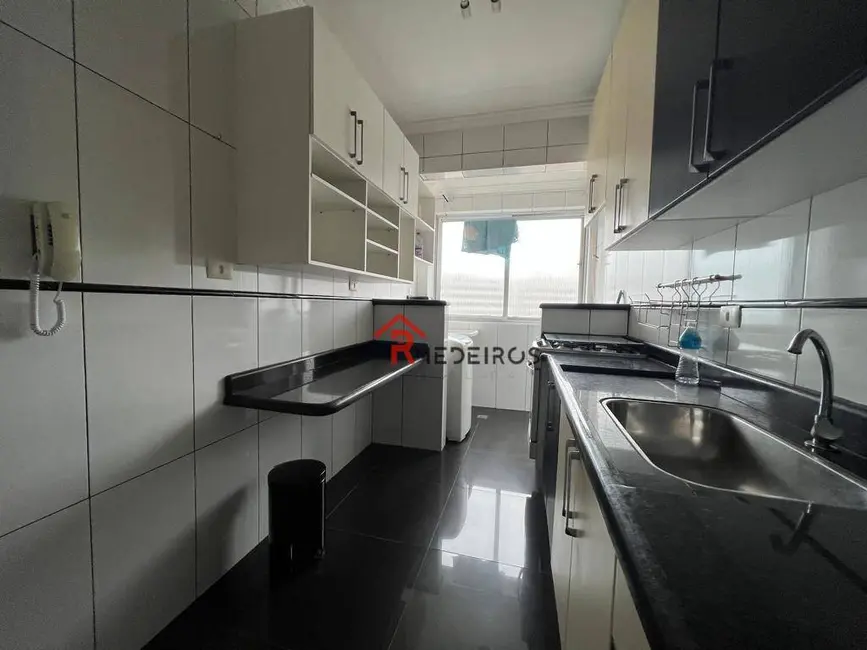 Foto 7 de Apartamento com 2 quartos à venda, 97m2 em Tupi, Praia Grande - SP