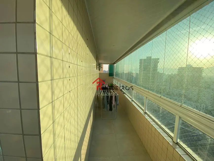 Foto 7 de Apartamento com 3 quartos à venda, 150m2 em Praia Grande - SP