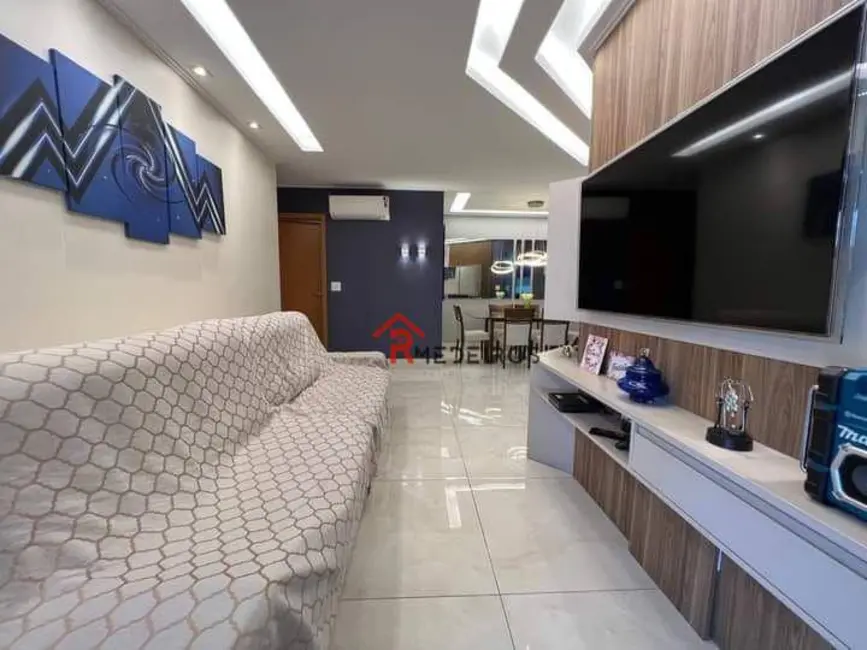 Apartamento com 3 quartos à venda, 189m2 em Canto do Forte, Praia Grande - SP - imagem 6 Foto 6 de Apartamento com 3 quartos à venda, 189m2 em Canto do Forte, Praia Grande - SP