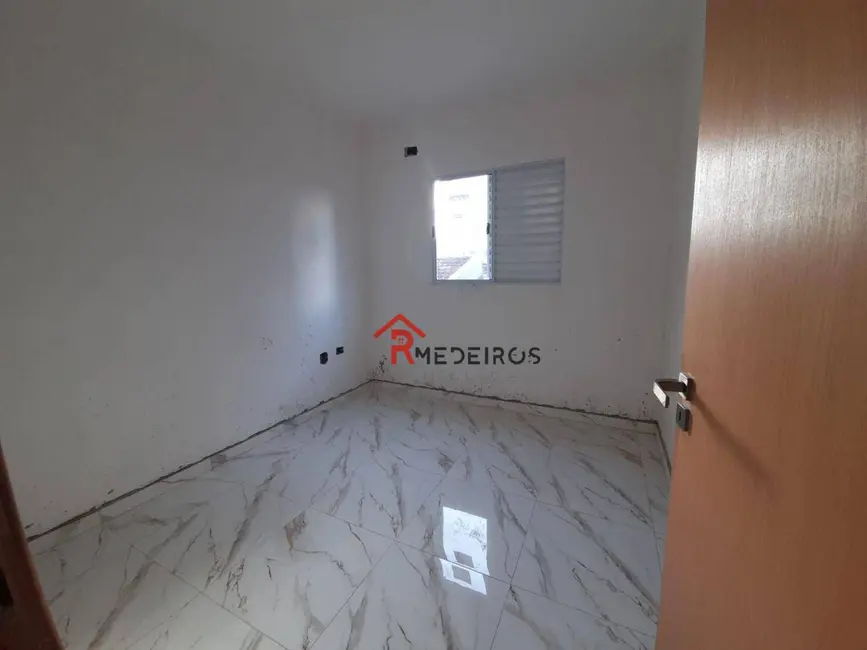 Foto 6 de Casa com 2 quartos à venda, 72m2 em Praia Grande - SP