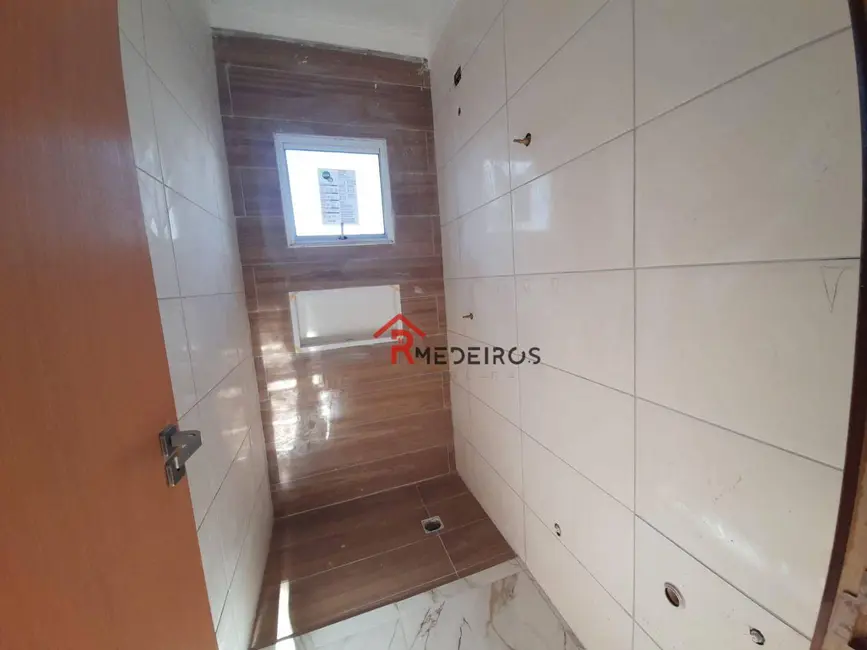 Foto 9 de Casa com 2 quartos à venda, 75m2 em Praia Grande - SP