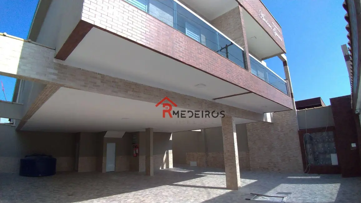 Foto 2 de Casa de Condomínio com 2 quartos à venda, 84m2 em Praia Grande - SP