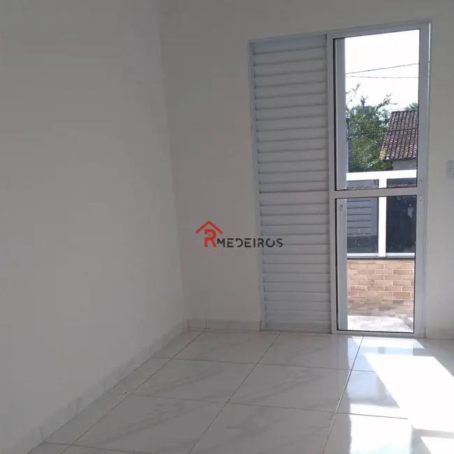Foto 8 de Casa de Condomínio com 2 quartos à venda, 83m2 em Praia Grande - SP