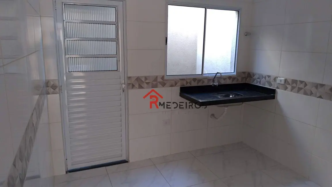 Foto 7 de Casa de Condomínio com 2 quartos à venda, 82m2 em Praia Grande - SP