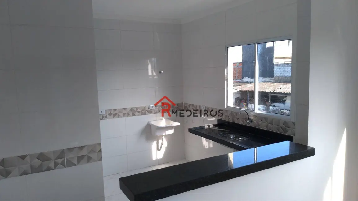 Foto 5 de Casa de Condomínio com 2 quartos à venda, 82m2 em Praia Grande - SP