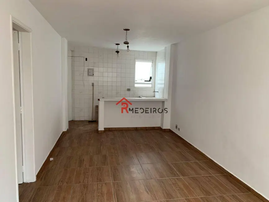 Foto 3 de Kitnet com 1 quarto à venda, 540m2 em Aviação, Praia Grande - SP