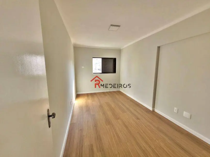 Apartamento com 1 quarto à venda, 82m2 em Aviação, Praia Grande - SP - imagem 5 Foto 5 de Apartamento com 1 quarto à venda, 82m2 em Aviação, Praia Grande - SP