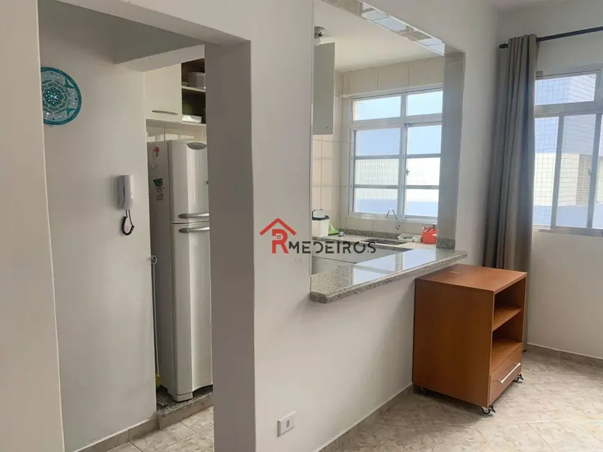 Kitnet com 1 quarto à venda, 65m2 em Aviação, Praia Grande - SP - imagem 2 Foto 2 de Kitnet com 1 quarto à venda, 65m2 em Aviação, Praia Grande - SP