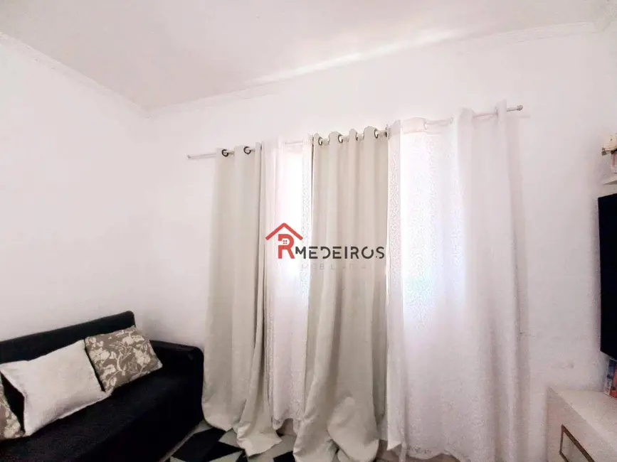 Casa com 2 quartos à venda, 73m2 em Praia Grande - SP - imagem 8 Foto 8 de Casa com 2 quartos à venda, 73m2 em Praia Grande - SP