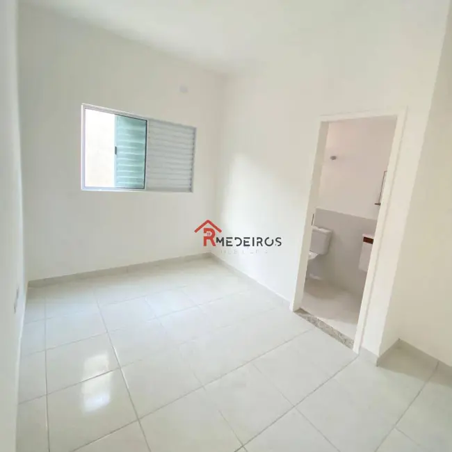 Foto 6 de Casa de Condomínio com 2 quartos à venda, 98m2 em Praia Grande - SP