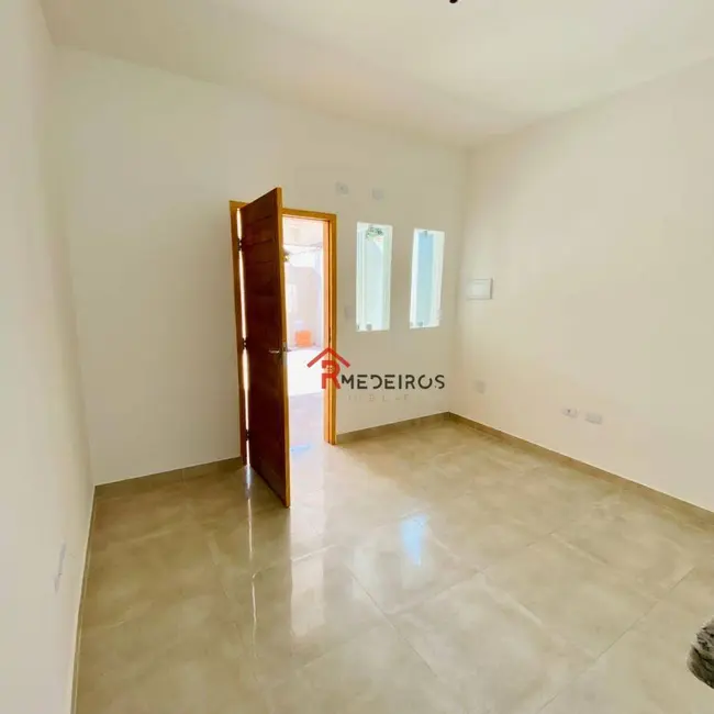 Foto 1 de Casa de Condomínio com 2 quartos à venda, 98m2 em Praia Grande - SP