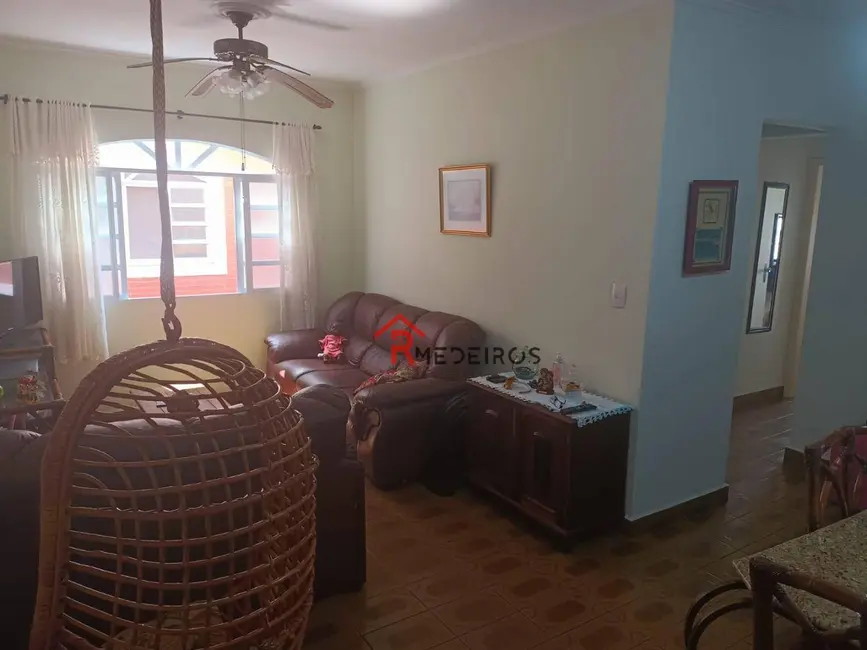 Foto 4 de Apartamento com 2 quartos à venda, 100m2 em Tupi, Praia Grande - SP
