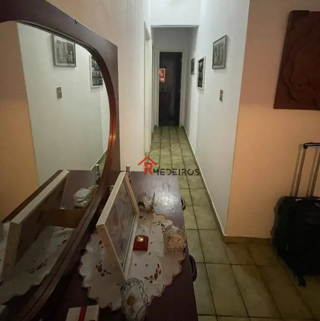 Apartamento com 2 quartos à venda, 80m2 em Tupi, Praia Grande - SP - imagem 4 Foto 4 de Apartamento com 2 quartos à venda, 80m2 em Tupi, Praia Grande - SP