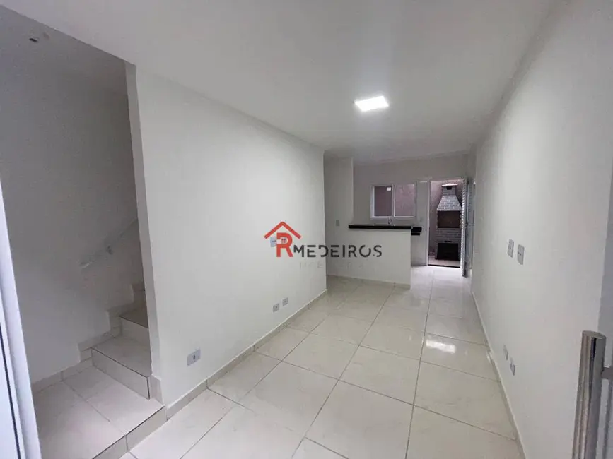 Casa com 2 quartos à venda, 95m2 em Maracanã, Praia Grande - SP - imagem 1 Foto 1 de Casa com 2 quartos à venda, 95m2 em Maracanã, Praia Grande - SP