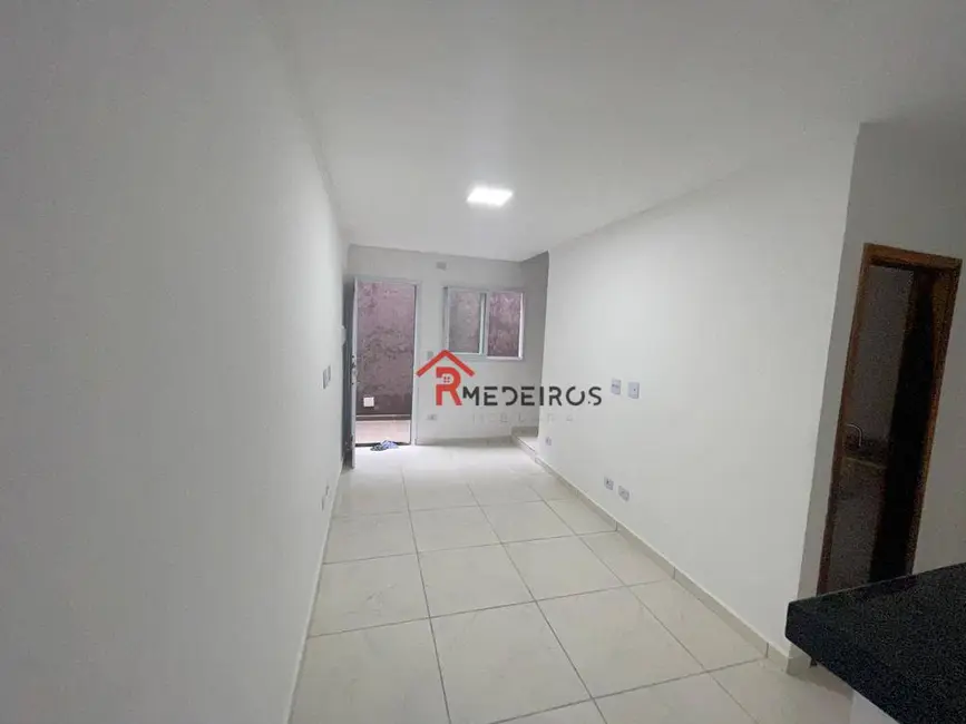 Casa com 2 quartos à venda, 95m2 em Maracanã, Praia Grande - SP - imagem 2 Foto 2 de Casa com 2 quartos à venda, 95m2 em Maracanã, Praia Grande - SP