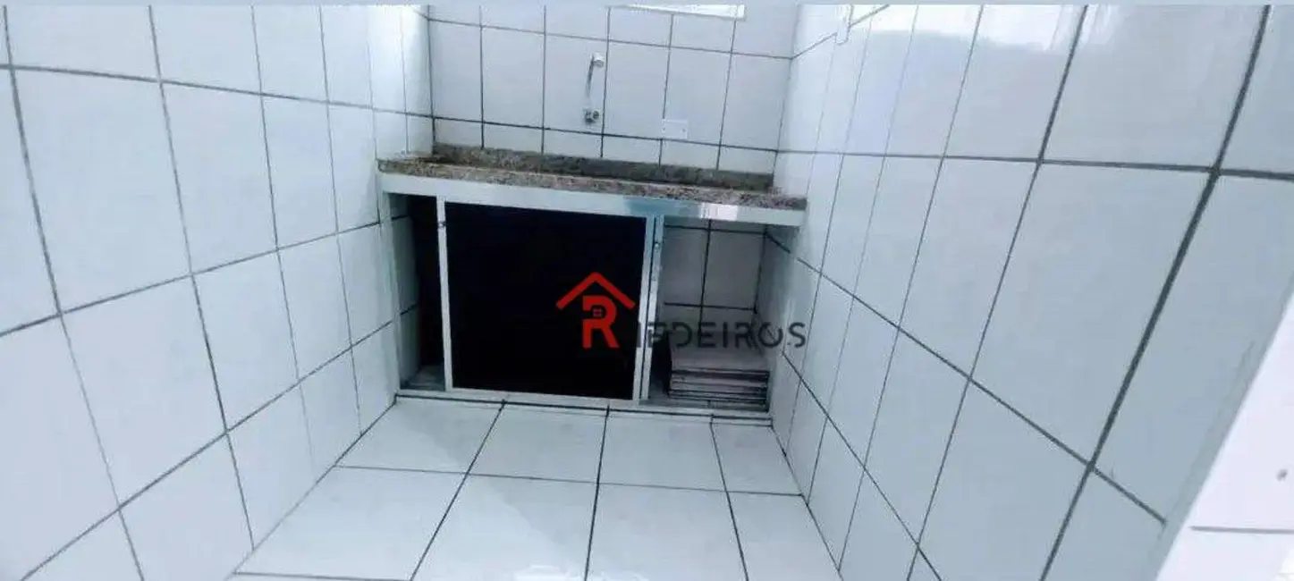 Kitnet com 1 quarto à venda, 68m2 em Caiçara, Praia Grande - SP - imagem 2 Foto 2 de Kitnet com 1 quarto à venda, 68m2 em Caiçara, Praia Grande - SP