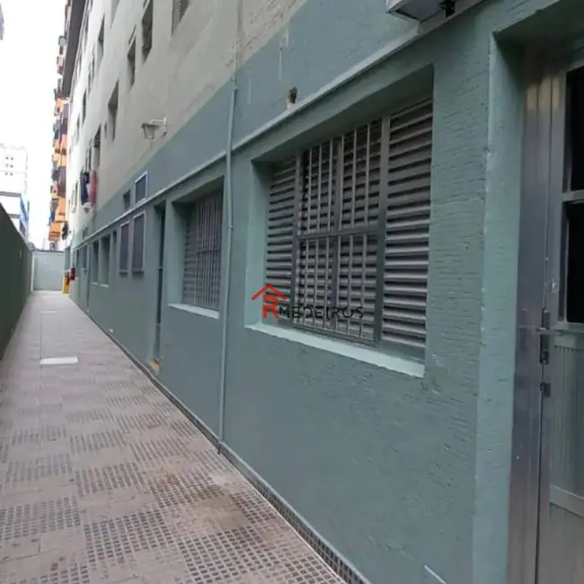 Kitnet com 1 quarto à venda, 68m2 em Caiçara, Praia Grande - SP - imagem 4 Foto 4 de Kitnet com 1 quarto à venda, 68m2 em Caiçara, Praia Grande - SP