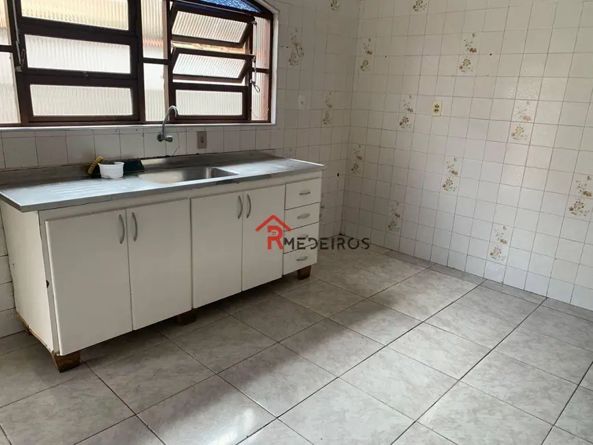 Foto 8 de Casa com 3 quartos à venda, 108m2 em Mirim, Praia Grande - SP