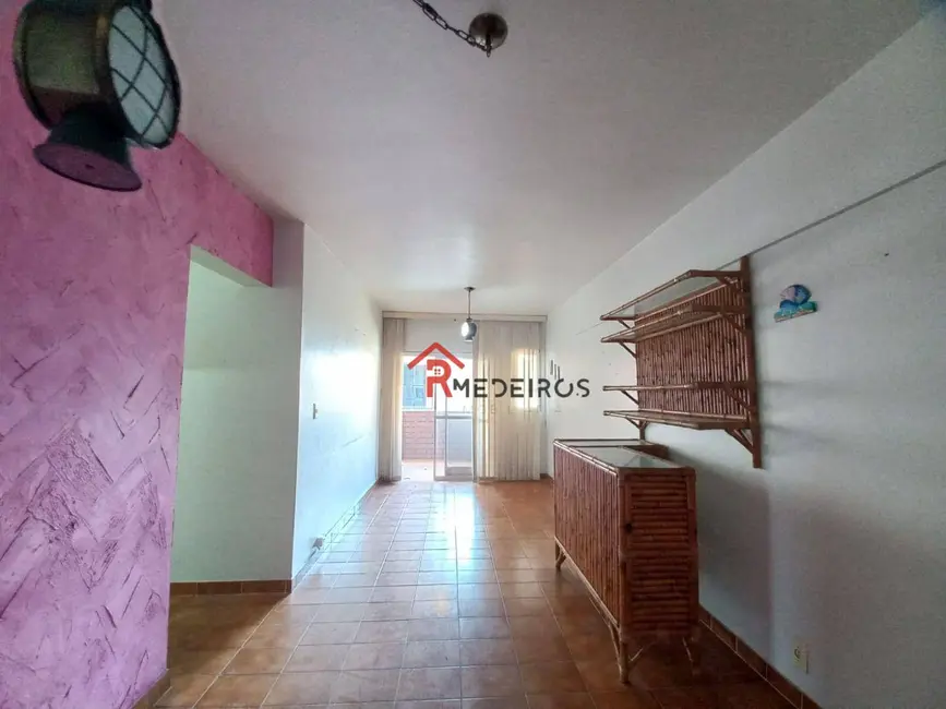 Foto 2 de Apartamento com 2 quartos à venda, 97m2 em Tupi, Praia Grande - SP