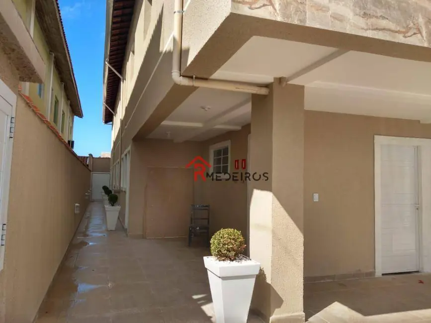 Foto 3 de Casa de Condomínio com 2 quartos à venda, 77m2 em Praia Grande - SP