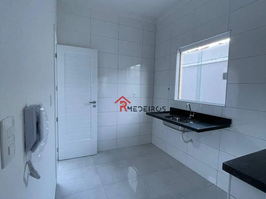 Foto 4 de Casa de Condomínio com 2 quartos à venda, 79m2 em Japuí, Sao Vicente - SP