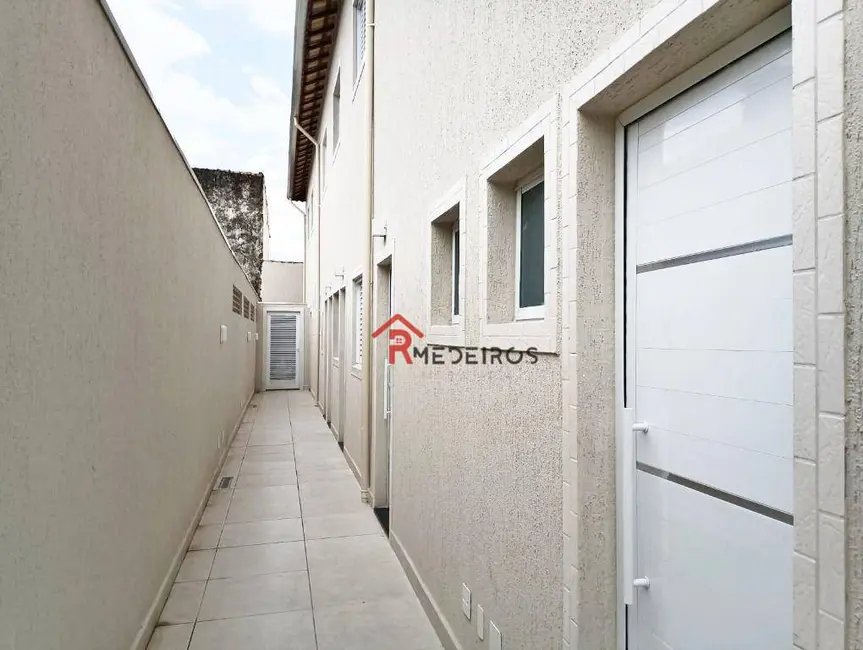 Foto 2 de Sobrado com 2 quartos à venda, 71m2 em Caiçara, Praia Grande - SP