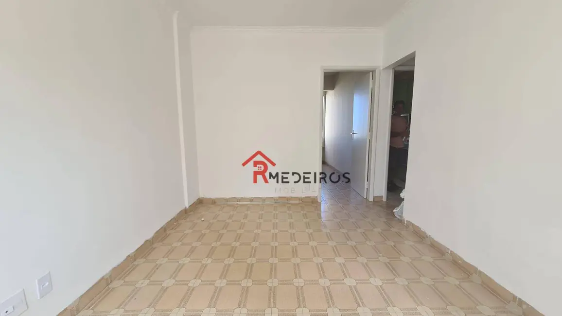 Foto 2 de Apartamento com 1 quarto à venda, 60m2 em Tupi, Praia Grande - SP