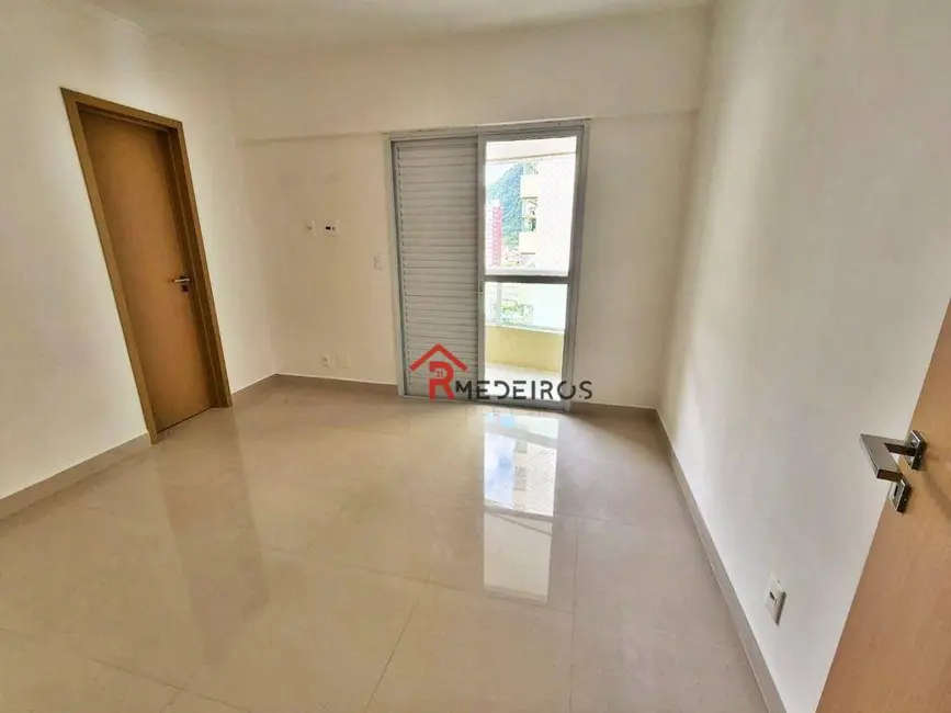 Foto 8 de Apartamento com 2 quartos à venda, 126m2 em Canto do Forte, Praia Grande - SP