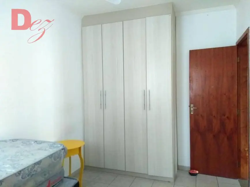 Foto 2 de Apartamento com 2 quartos à venda, 77m2 em Tupi, Praia Grande - SP