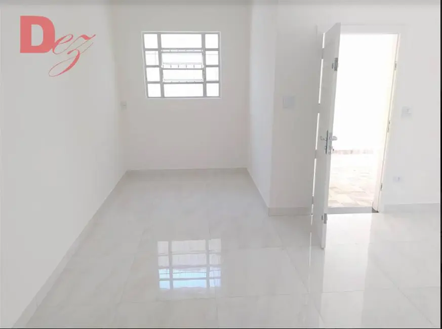 Foto 8 de Casa com 4 quartos à venda, 250m2 em Solemar, Praia Grande - SP