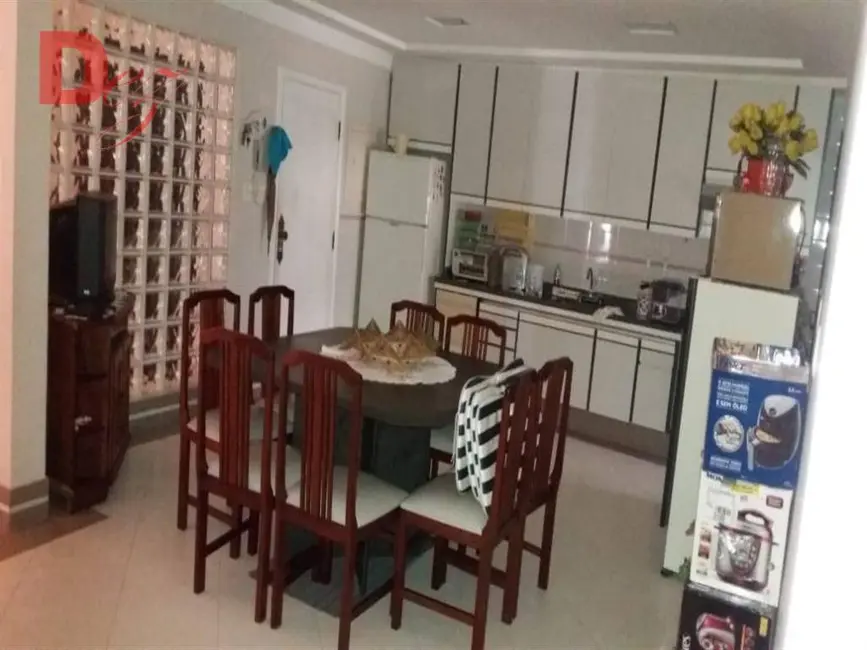 Apartamento com 3 quartos à venda, 160m2 em Canto do Forte, Praia Grande - SP - imagem 7 Foto 7 de Apartamento com 3 quartos à venda, 160m2 em Canto do Forte, Praia Grande - SP