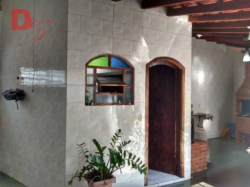 Foto 8 de Casa com 3 quartos à venda, 92m2 em Tupi, Praia Grande - SP