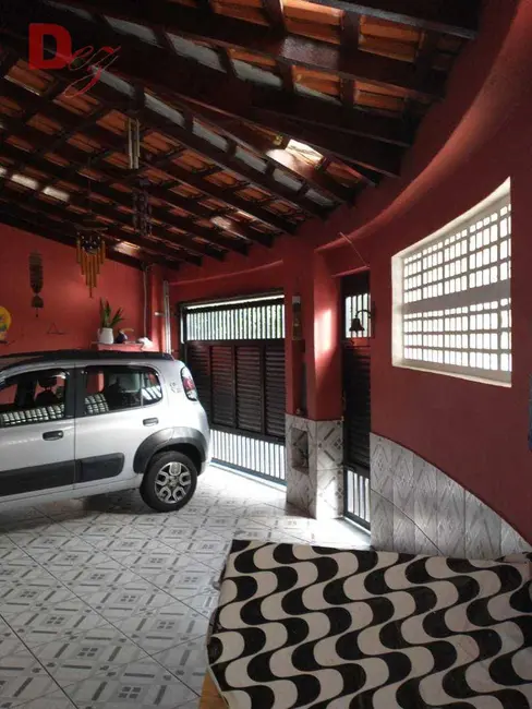 Foto 6 de Casa com 4 quartos à venda, 67m2 em Mirim, Praia Grande - SP