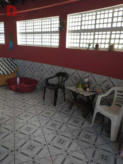 Foto 9 de Casa com 4 quartos à venda, 67m2 em Mirim, Praia Grande - SP