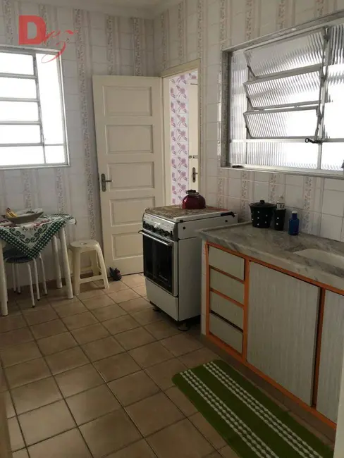 Casa com 2 quartos à venda, 125m2 em Praia Grande - SP - imagem 8 Foto 8 de Casa com 2 quartos à venda, 125m2 em Praia Grande - SP
