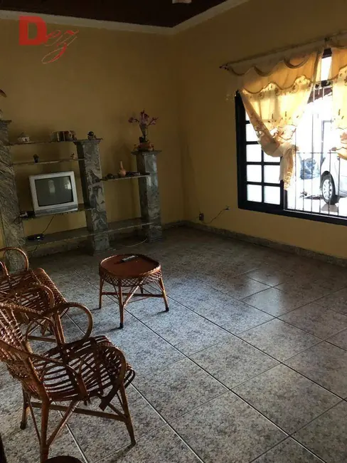 Foto 7 de Casa com 2 quartos à venda, 295m2 em Mirim, Praia Grande - SP