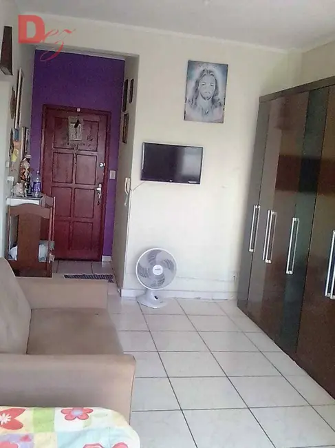 Foto 3 de Kitnet com 1 quarto à venda, 40m2 em Tupi, Praia Grande - SP