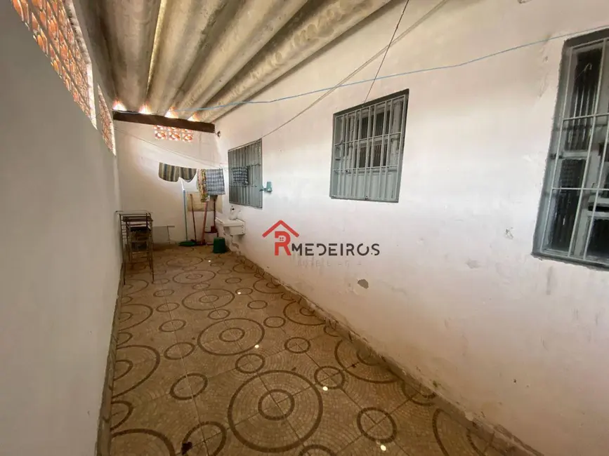 Foto 4 de Casa com 1 quarto à venda, 91m2 em Praia Grande - SP