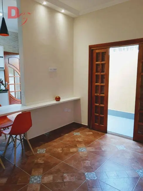 Foto 9 de Casa com 3 quartos à venda, 250m2 em Maracanã, Praia Grande - SP