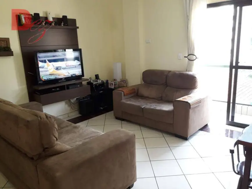 Apartamento com 2 quartos à venda, 80m2 em Tupi, Praia Grande - SP - imagem 3 Foto 3 de Apartamento com 2 quartos à venda, 80m2 em Tupi, Praia Grande - SP