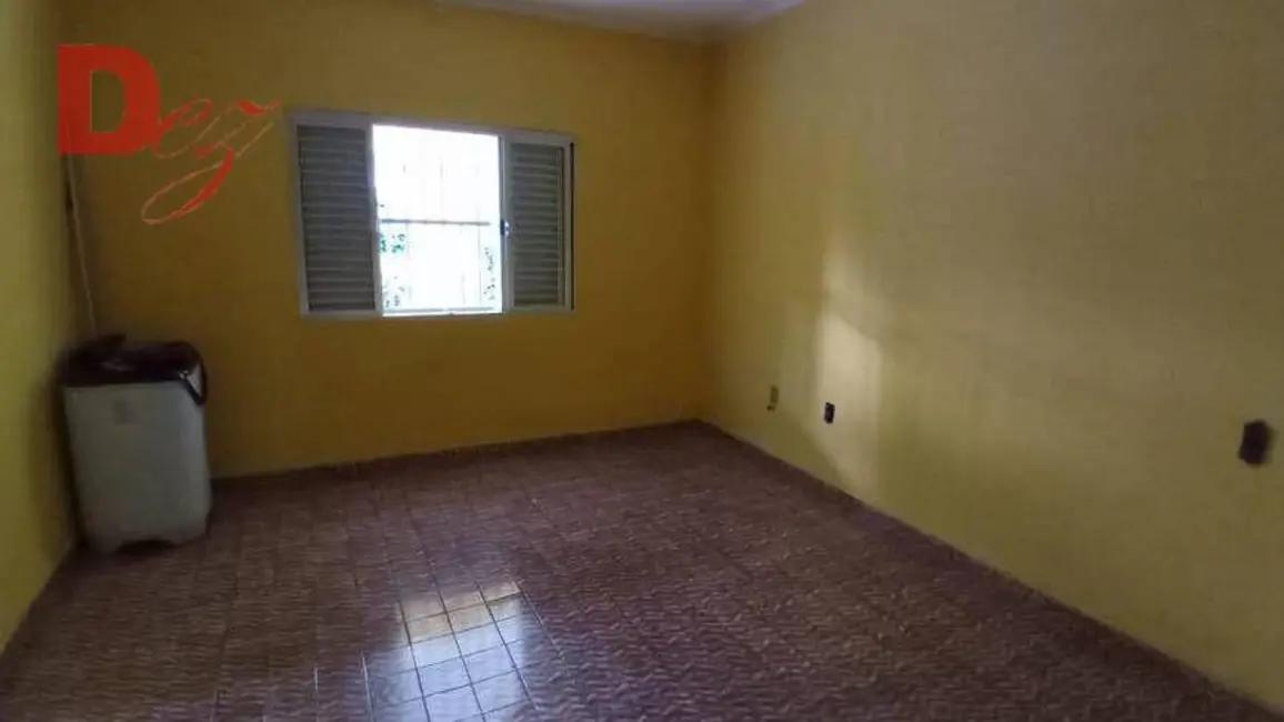 Foto 8 de Casa com 3 quartos à venda, 279m2 em Tupi, Praia Grande - SP