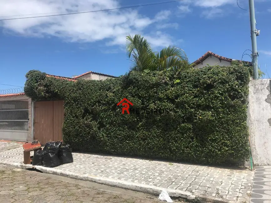 Foto 4 de Casa com 6 quartos à venda, 510m2 em Maracanã, Praia Grande - SP