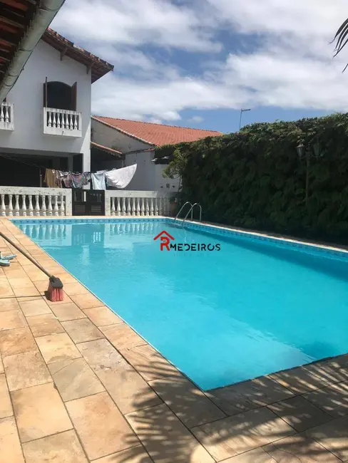 Foto 6 de Casa com 6 quartos à venda, 510m2 em Maracanã, Praia Grande - SP