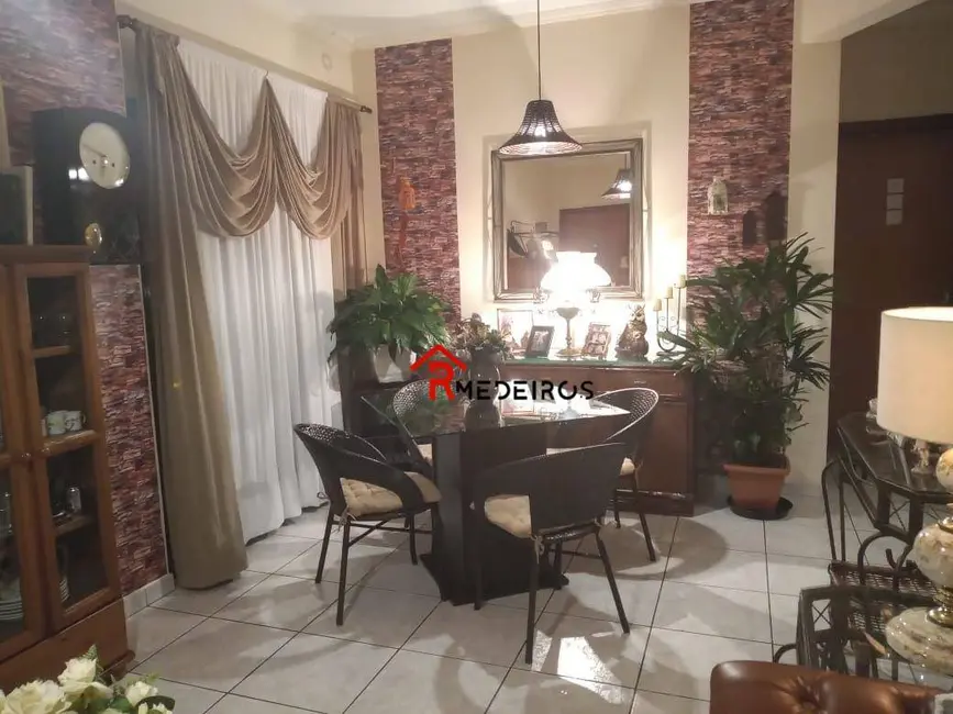 Foto 9 de Apartamento com 2 quartos à venda, 75m2 em Praia Grande - SP